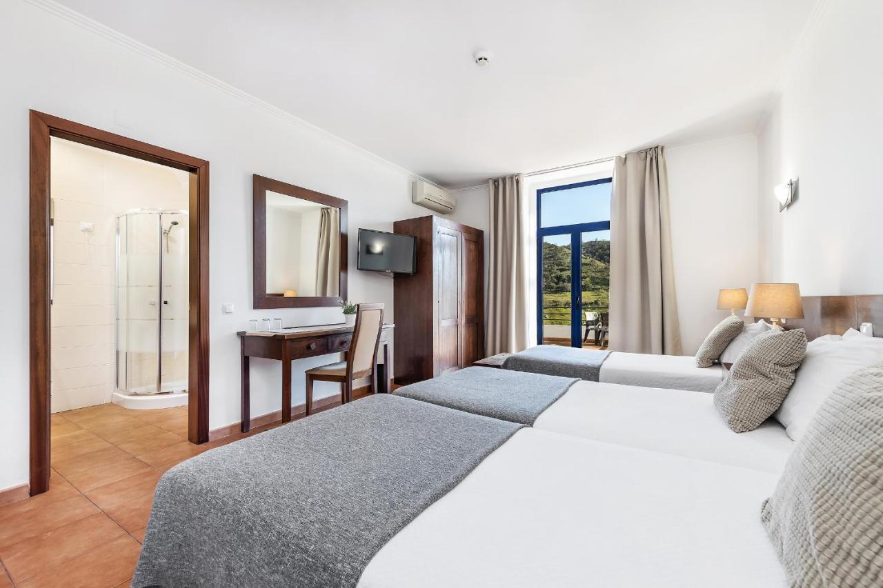 Beira Rio Hotel Mertola Exterior photo